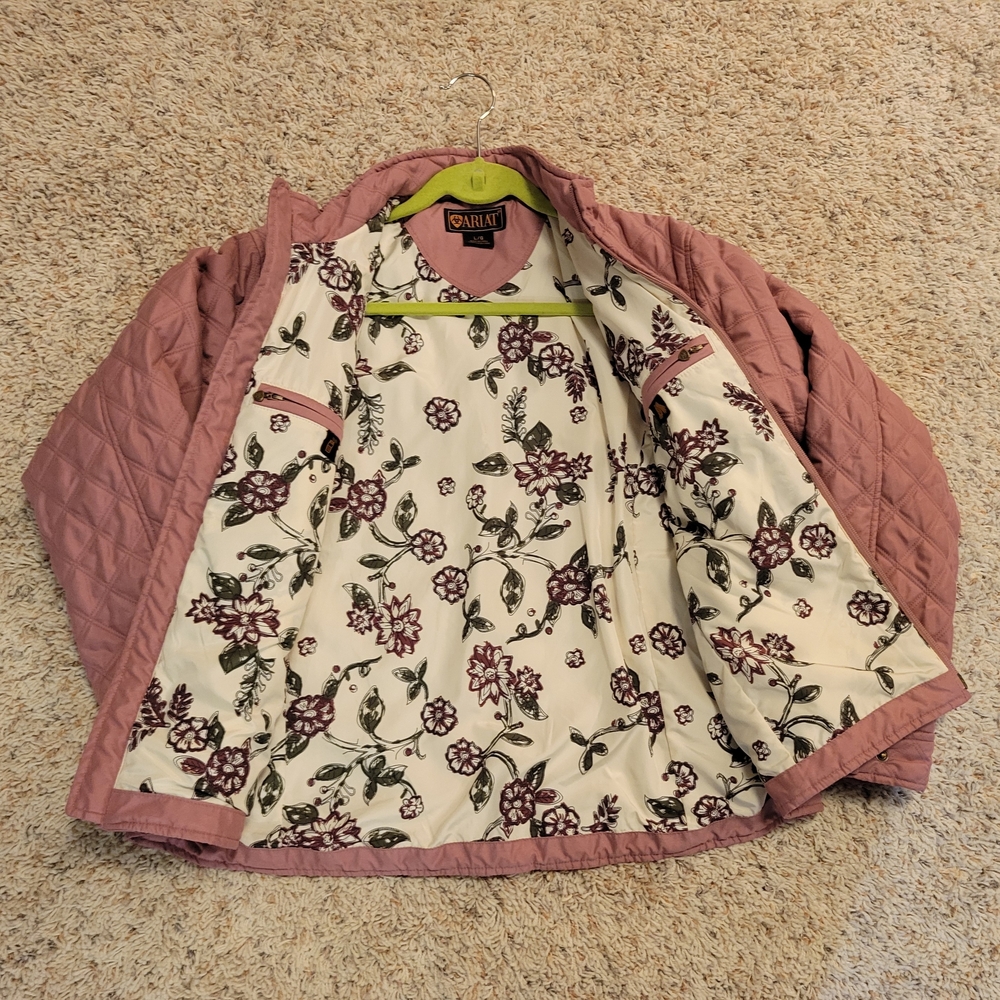 Ariat Soft Pink Lightweight Coat - Picture 6 of 8